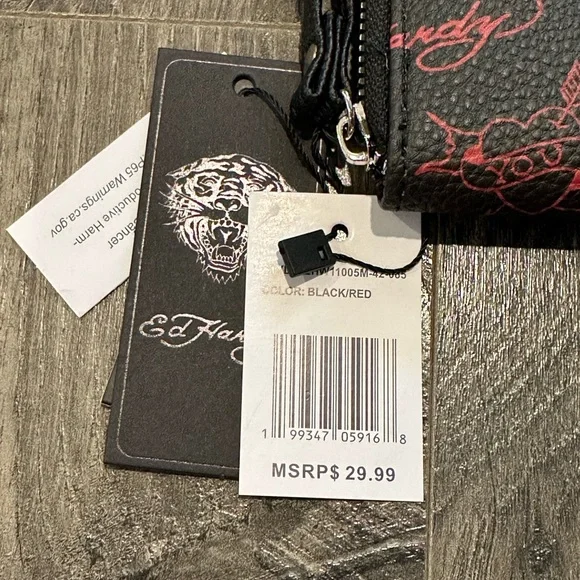 NWT Ed Hardy Black Wristlet with Tiger Design 🐯 - Picture 3 of 6